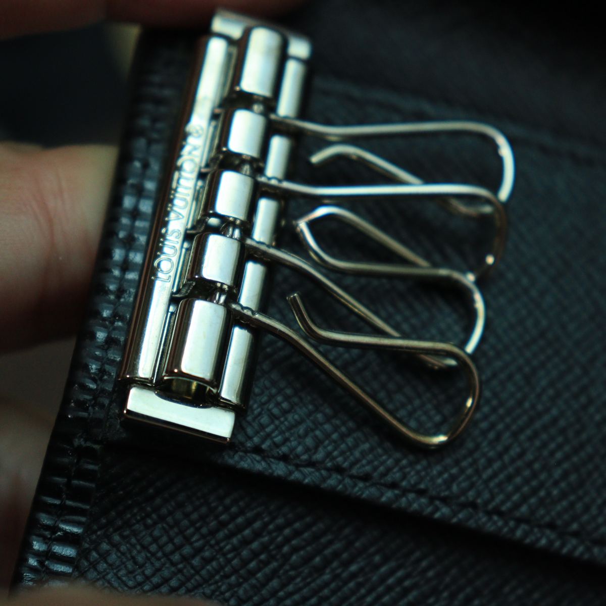 LouisVuitton Multiclés 4 (Epi Leather) รูปที่ 8