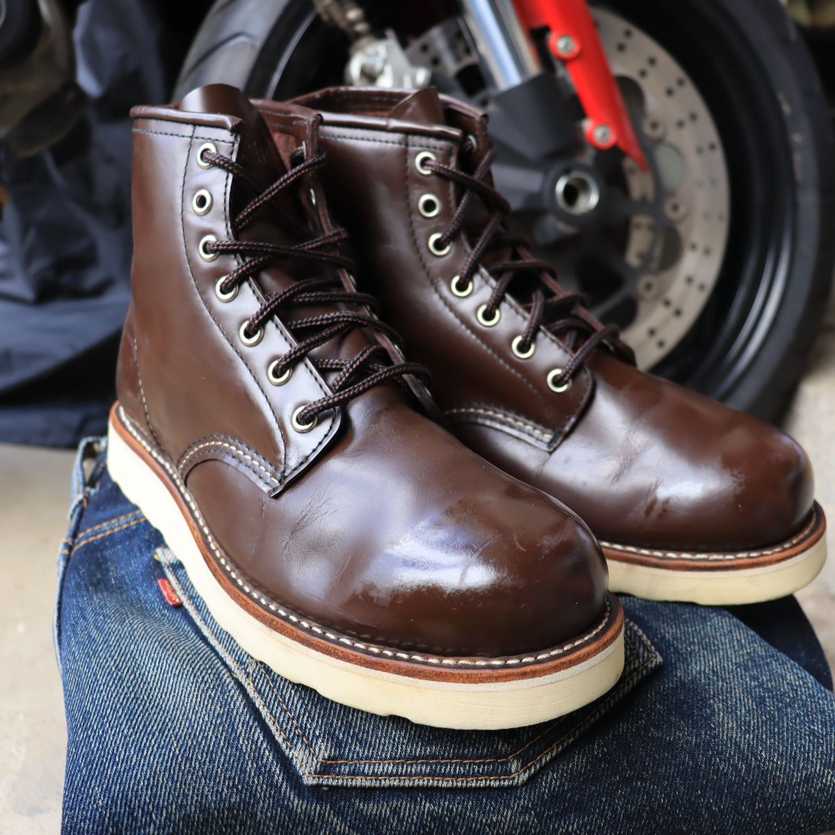CYBER 6" Round Plain Toe Wedge Boot (ไม่มีรหัสรุ่นในป้าย) รูปที่ 1